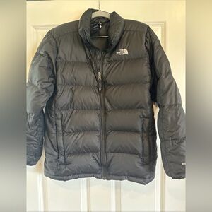 The North Face 550 Boys' Black Down Jacket XL